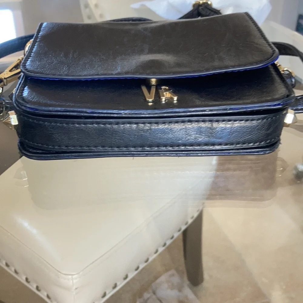 VR black crossbody bag - Picture 9 of 11